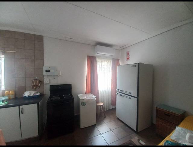 M² BUILDING FOR SALE IN VANDERBIJLPARK CW 3
